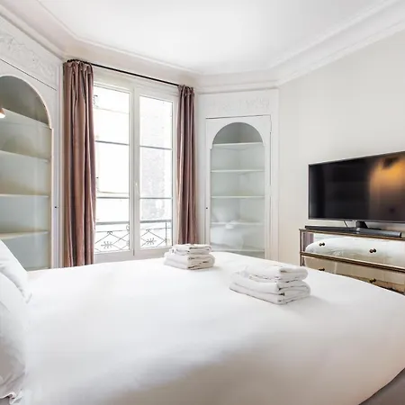 Magnificent - 3br- 8p - Batignolles *