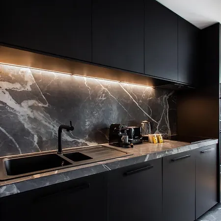 Magnificent - 3br- 8p - Batignolles Paris