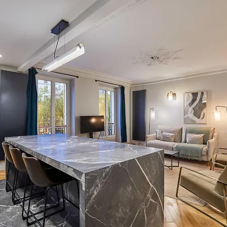 Apartment Magnificent - 3br- 8p - Batignolles