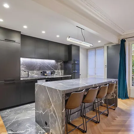 Apartment Magnificent - 3br- 8p - Batignolles *