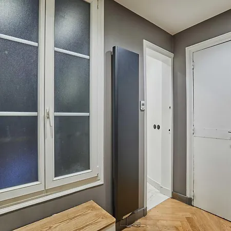 Apartament Magnificent - 3br- 8p - Batignolles Paryż
