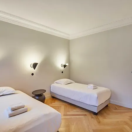 Magnificent - 3br- 8p - Batignolles Paris