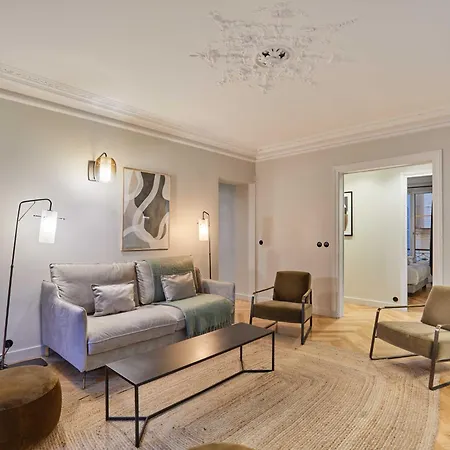 Magnificent - 3br- 8p - Batignolles Apartment *