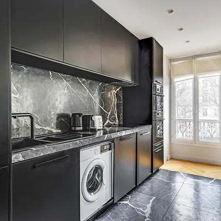 Magnificent - 3br- 8p - Batignolles *