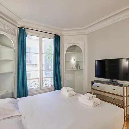 Magnificent - 3br- 8p - Batignolles * 巴黎