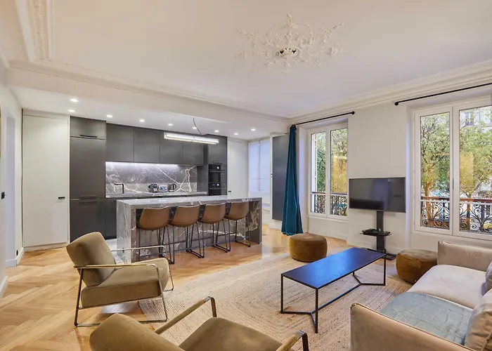 Magnificent - 3br- 8p - Batignolles Апартаменты Париж