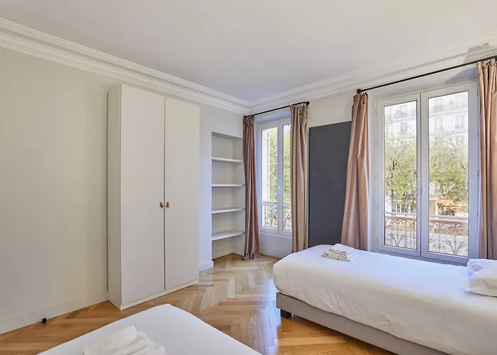 Magnificent - 3br- 8p - Batignolles Апартаменты