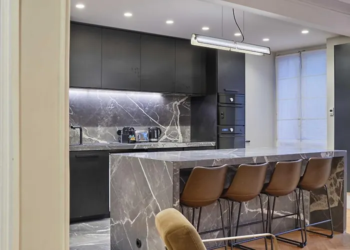 Magnificent - 3br- 8p - Batignolles Апартаменты
