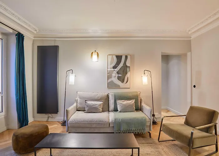 Magnificent - 3br- 8p - Batignolles Апартаменты Париж